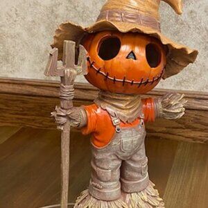 Light-Up Pumpkin Scarecrow Figurine Halloween Fall Decor Jack-O’-Lantern
